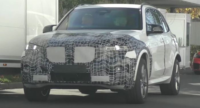 BMW X5 Facelift tiếp tục lộ diện trên đường thử, hứa hẹn nhiều nâng cấp bmw-x5-ab.jpg