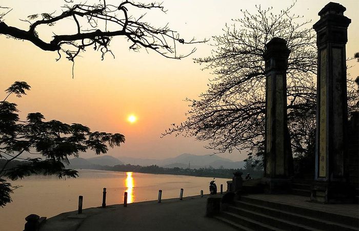 Đánh giá các địa điểm thưởng thức hoàng hôn tại Huế với không gian lãng mạn nhất