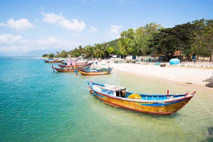 Ngây ngất trước vẻ đẹp của Vịnh Vân Phong 14