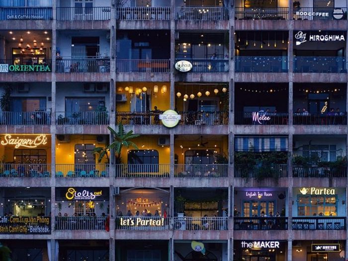Khu chung cư 42 Nguyễn Huệ: Điểm check-in và trải nghiệm độc đáo nhất tại Quận 1
