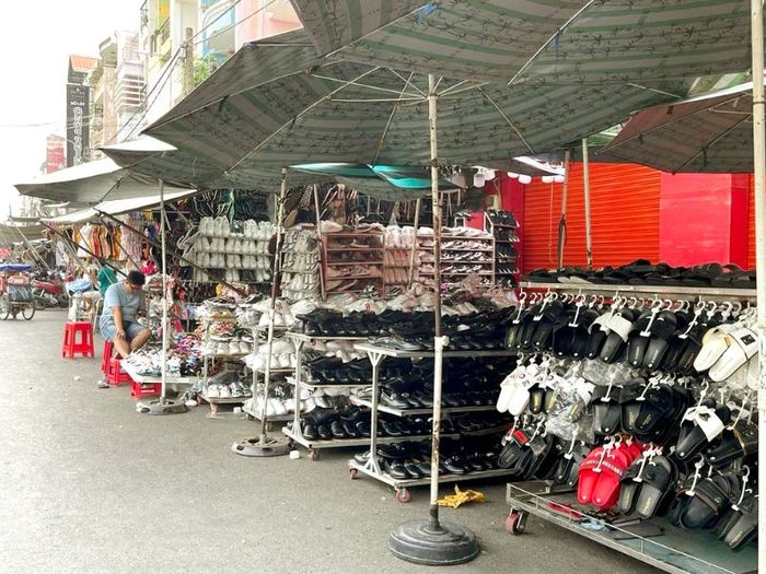 Khám phá chợ đêm Bắc Ninh tại Thủ Đức - Điểm đến mua sắm giá cả phải chăng không thể bỏ qua 7