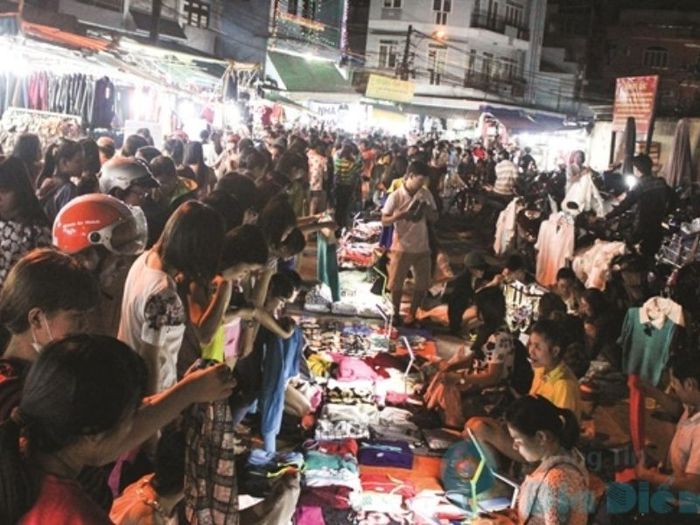 Khám phá chợ đêm Bắc Ninh tại Thủ Đức - Điểm đến mua sắm giá cả phải chăng không thể bỏ qua 11