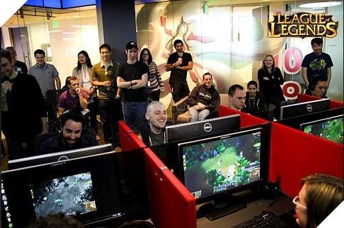 LMHT: Riot Games tạo ra một màn tri ân đầy cảm động qua việc cập nhật hình ảnh của Jax