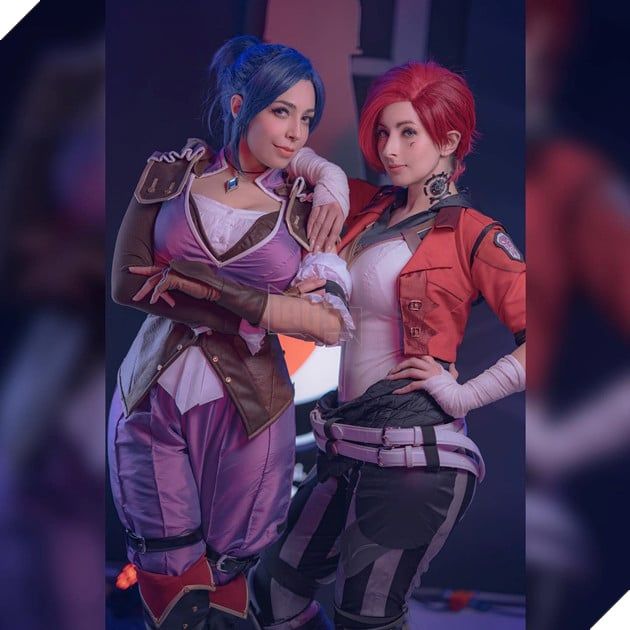 Riot Games đã quyết định mạnh mẽ mời hot girl Chỉ Quạt để quảng bá văn hóa của họ.