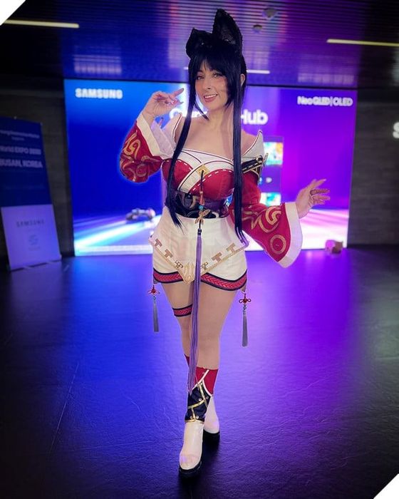 Riot Games đã mạnh mẽ mời hot girl Chỉ Quạt để lan tỏa văn hóa của họ.