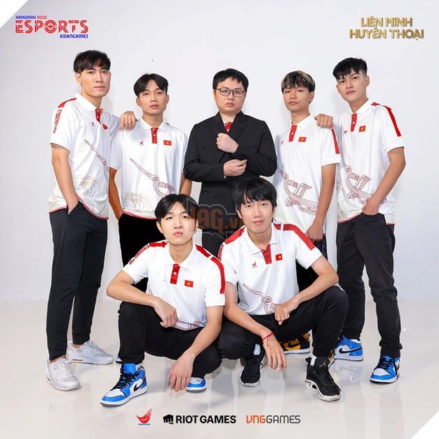 LMHT: Tỷ Lệ Trở Thành Tuyển Thủ Esports Ở LPL Thấp Hơn 7 Lần So Với Tỉ Lệ Vào Được Đại Học Thanh Hoa Danh Giá