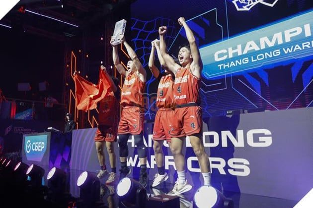 Niềm hạnh phúc của đội trưởng Thang Long Warriors sau khi đăng quang tại Games of Future 2024