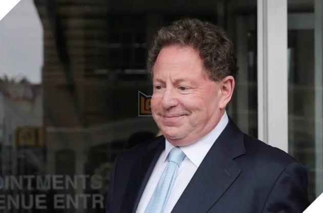 Cựu Giám Đốc Activision Bobby Kotick Đang Xem Xét Việc Mua Lại TikTok