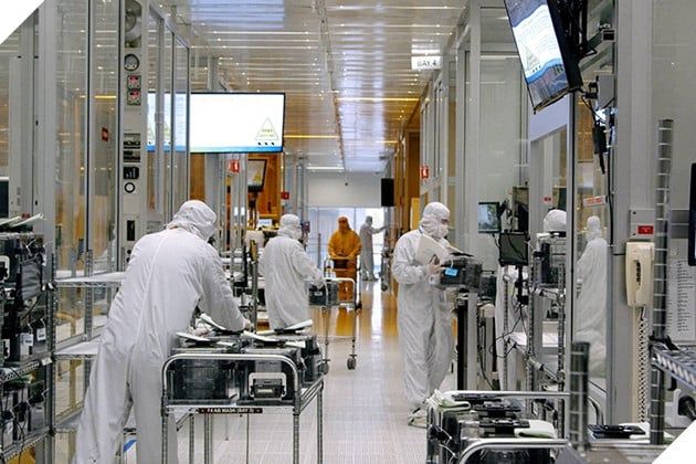 TSMC ngừng khởi động nhà máy tại Mỹ, iPhone 15 và Mac 2024 gặp ảnh hưởng.