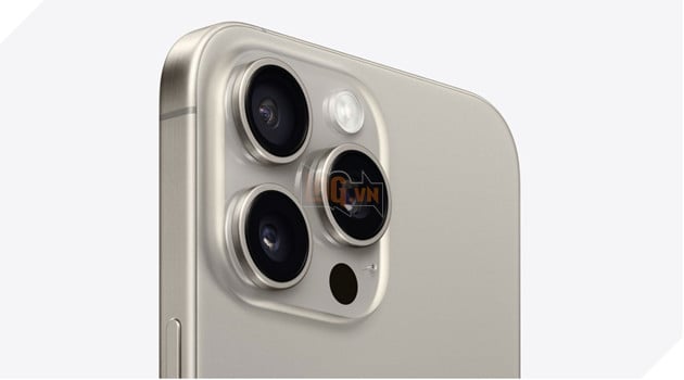 iPhone 15 Pro Max chính thức ra mắt: Viền Titanium, camera zoom 5x và là dòng iPhone đắt nhất từ trước đến nay