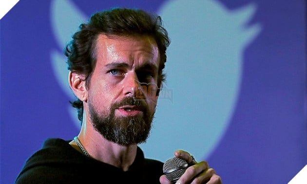 Cựu CEO Twitter cảnh báo về tương lai khi con người sẽ bị liên kết mật thiết với thế giới ảo (VR)