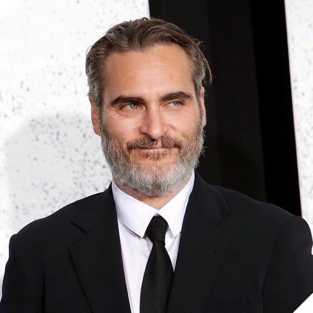 Đạo diễn Todd Phillips chia sẻ hình ảnh mới của Joaquin Phoenix trong Joker: Folie à Deux