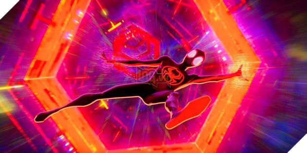 Spider-Man: Across the Spider-Verse tung trailer mới tiết lộ lí do Miles Morales bị cả hội đồng Nhện truy đuổi 2