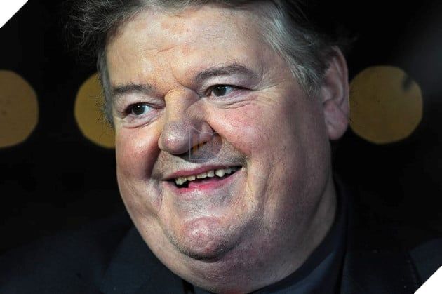 Robbie Coltrane - Nam diễn viên thủ vai Hagrid trong loạt phim Harry Potter qua đời ở tuổi 72