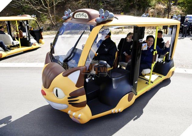 Xe buýt Cat Bus huyền thoại từ nhà Ghibli xuất hiện tại một công viên ở Nhật Bản! 4