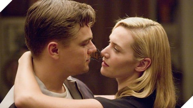 Đóng cảnh nóng với Leonardo DiCaprio trước mặt chồng.