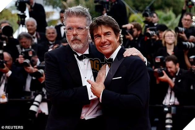 Tom Cruise bất ngờ bị đe dọa giết bởi một nhân viên cũ, với những bí mật bị tiết lộ gây sốc