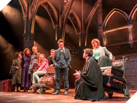 Dự Đoán: Harry Potter và Đứa Con Của Lời Nguyền Sẽ Bước Lên Màn Ảnh 2