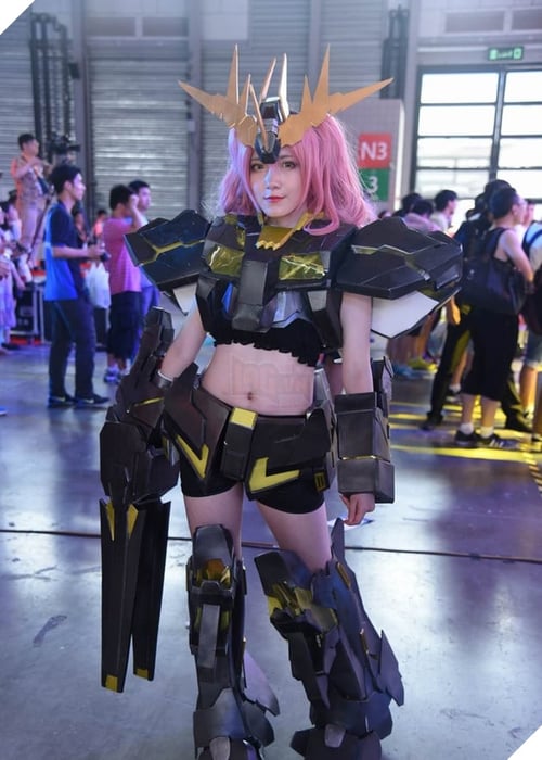 cosplay gundam cực kỳ ấn tượng