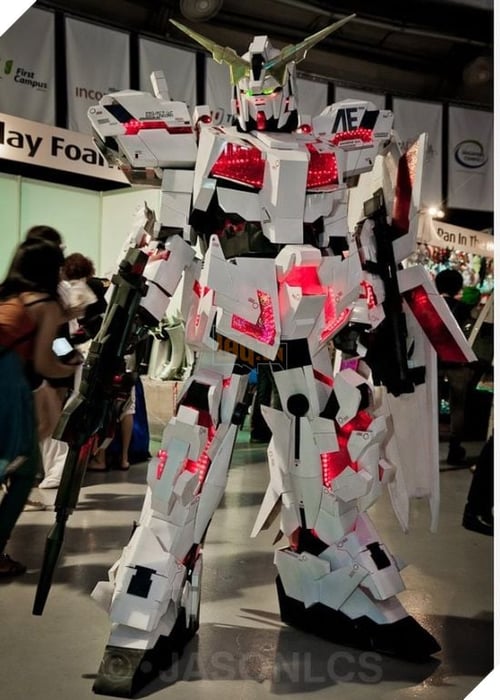 cosplay gundam unicorn đẳng cấp