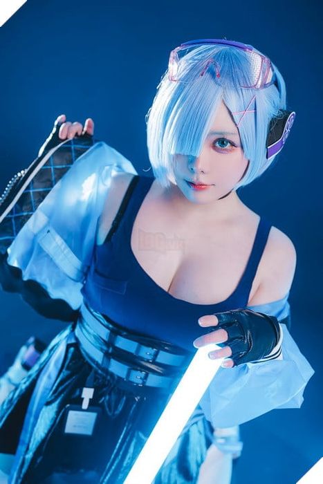 Dõi theo bộ Cosplay Rem theo phong cách đương đại trong Re:Zero − Starting Life in Another World 2