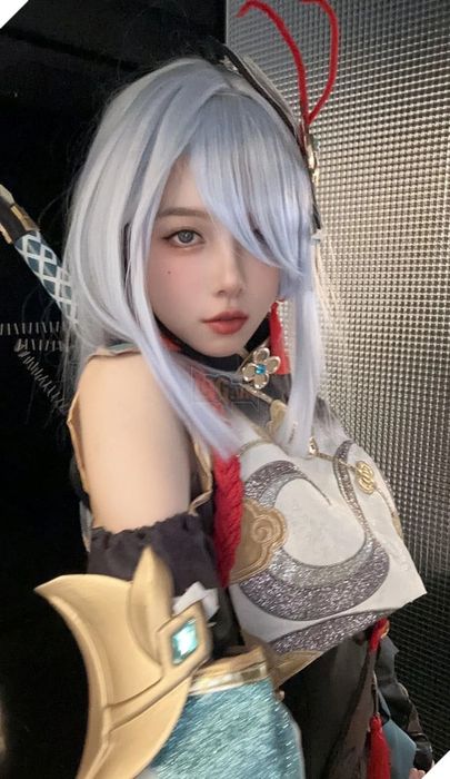 LMHT: Nữ MC LPL cosplay thành Shenhe của Genshin Impact khiến fan xao xuyến