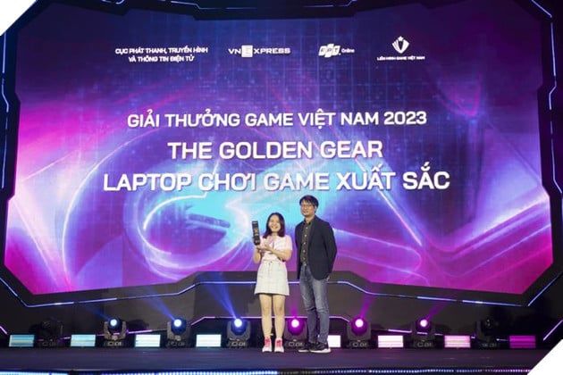 Lễ trao giải Vietnam Game Awards 2023: Free Fire tiếp tục vươn lên đỉnh cao, Liên Quân Mobile lập kỷ lục