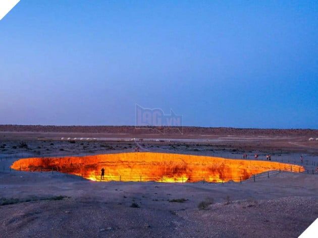 Bí mật về 'Cánh cửa địa ngục', miệng núi lửa cháy suốt hơn 50 năm