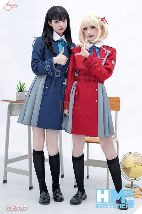 cosplay của cặp đôi Chisato và Takina