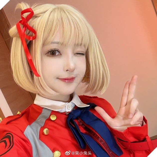 cosplay của cặp đôi Chisato và Takina