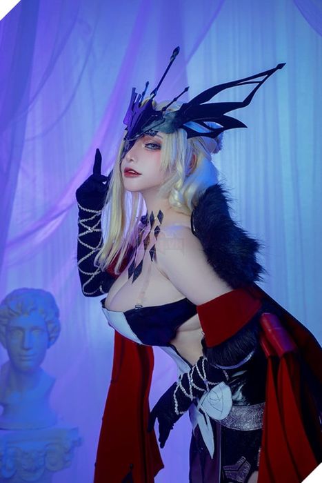 Genshin Impact: Cosplay Signora tái hiện chính xác phiên bản gốc