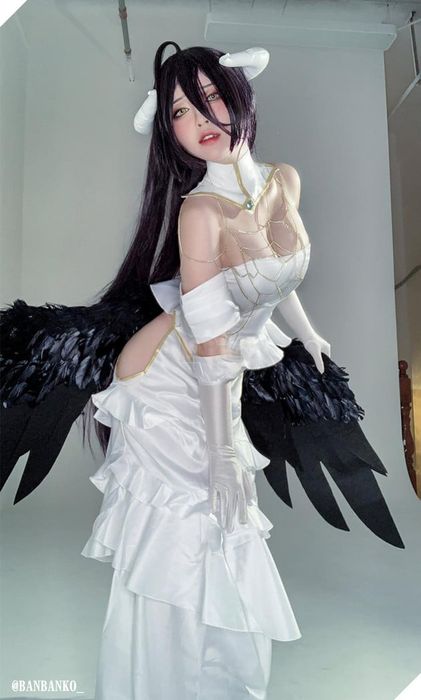 cosplay Albedo trong Overlord