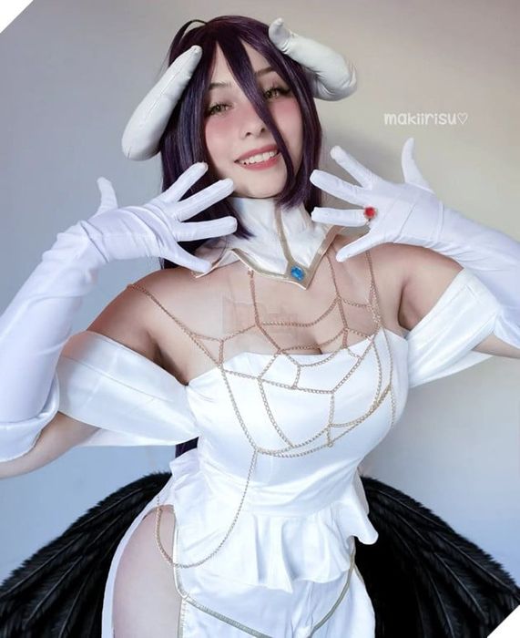 cosplay Albedo trong Overlord