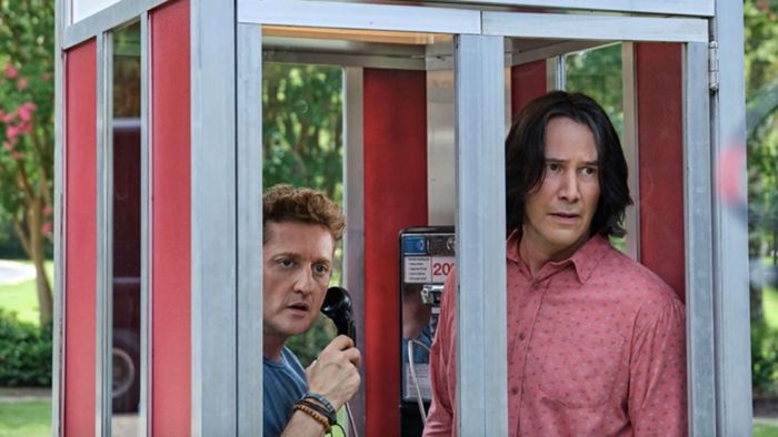 Alex Winter và Keanu Reeves trong Bill & Ted Face the Music