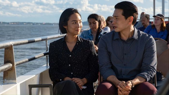 Greta Lee và Teo Yoo trong Các Kiếp Trước