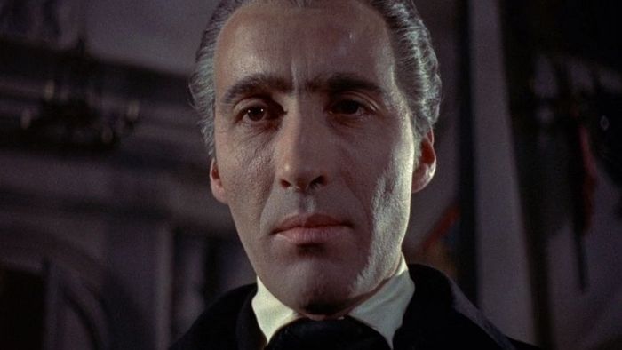 Christopher Lee vai Dracula trong Horror of Dracula