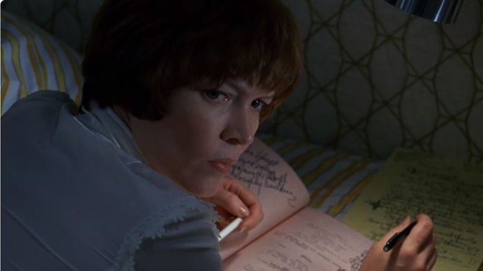 Ellen Burstyn trong The Exorcist