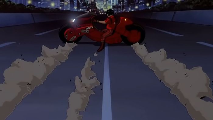 Kaneda trượt xe moto lạnh lùng trong Akira