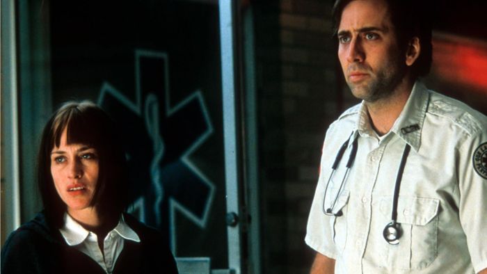 Nicolas Cage và Patricia Arquette trong Bringing Out the Dead