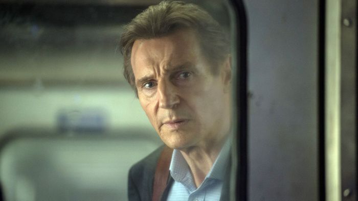 Liam Neeson trong bộ phim The Commuter