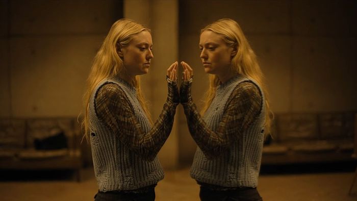 Dakota Fanning trong The Watchers