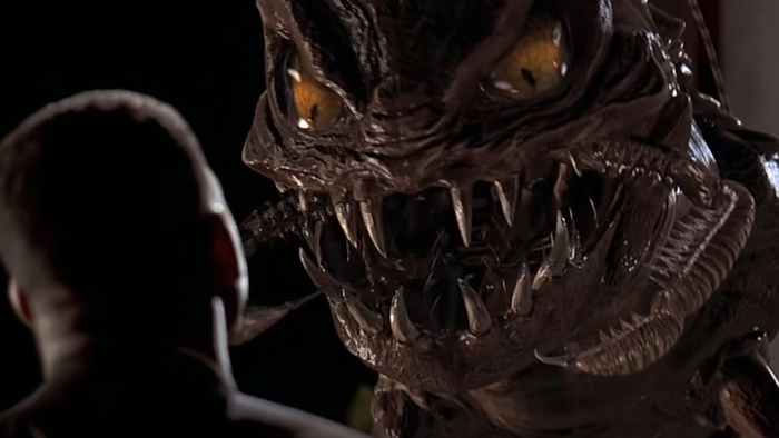 Con sâu bọ ngoài hành tinh làm kinh hãi Đặc vụ J trong Men In Black