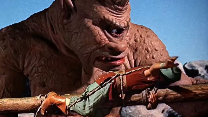 Cyclops nướng mồi của mình trong Hành Trình Sinbad lần thứ 7
