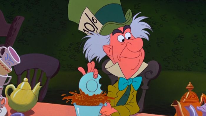 Alice ở Xứ Sở Thần Tiên