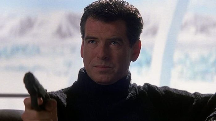 Pierce Brosnan trong Die Another Day