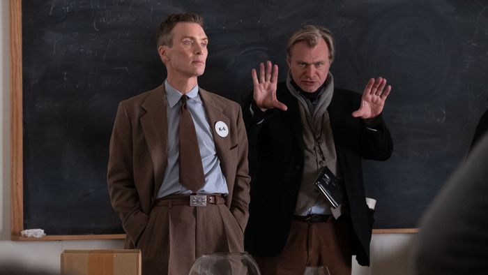 Cillian Murphy và Christopher Nolan trên bộ phim Oppenheimer