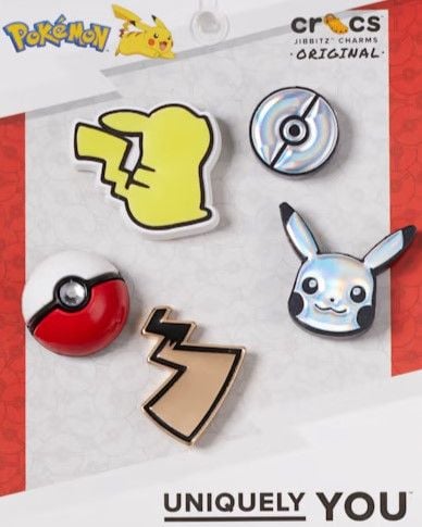 Bộ 5 viên biến Pokemon Jibbitz nổi bật bao gồm Pikachu Jibbitz có hoàn thiện kim loại