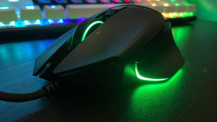 Chuột chơi game Razer Basilisk V3