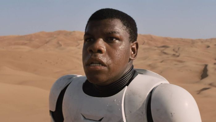 John Boyega trong Star Wars: The Force Awakens