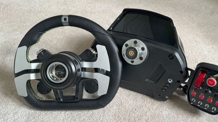 Bộ trục và vô lăng Turtle Beach VelocityOne Race